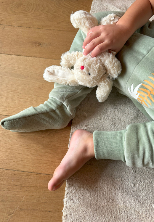 Turbulette TOG 2 en velours avec pieds retroussables Noah au porte