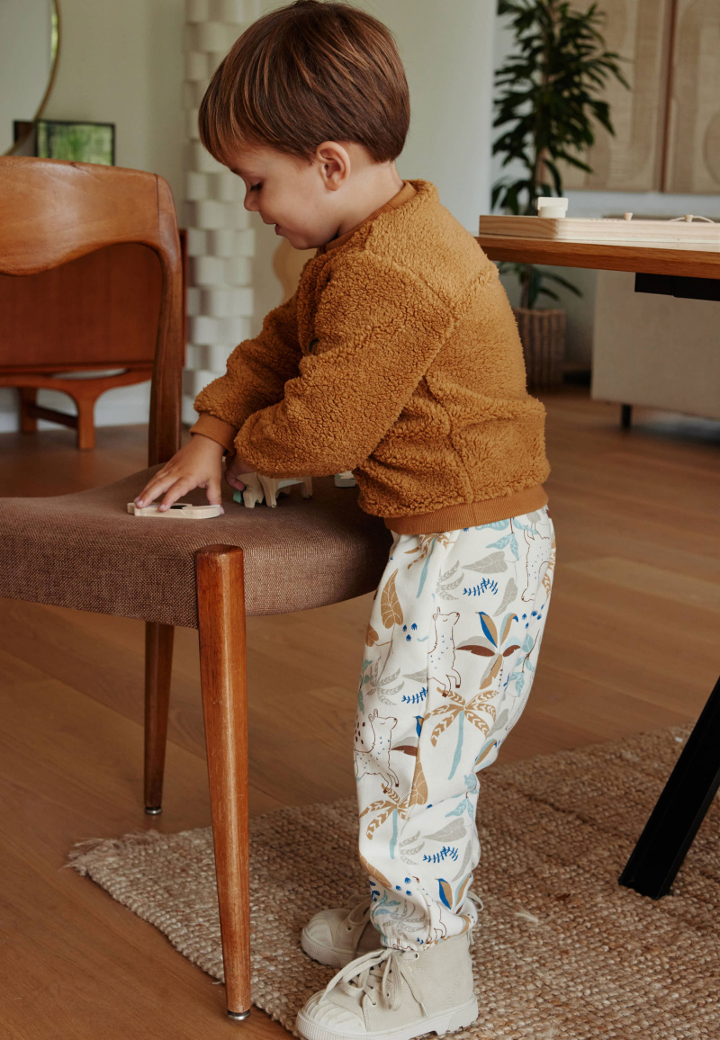 Ensemble bébé sweat-shirt en sherpa et pantalon en molleton camel Lamascotte Ensemble bébé sweat-shirt en sherpa et pantalon en molleton camel Lamascotte