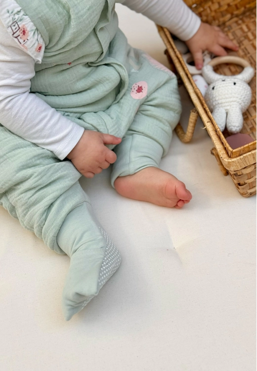 Turbulette TOG 2 en gaze de coton avec pieds retroussables Arya