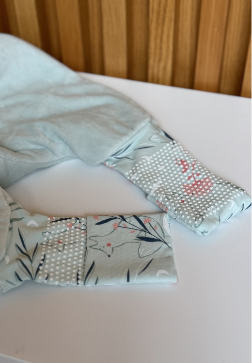 Turbulette TOG2 en velours avec pieds retroussables et manches amovibles Dina