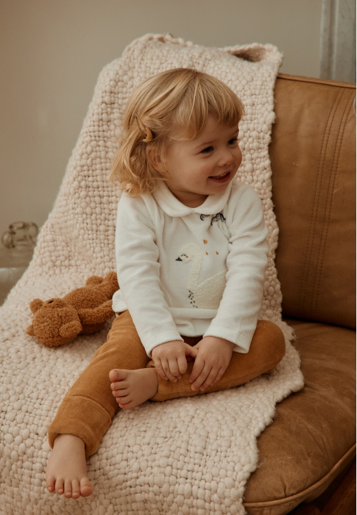 Pyjama enfant 2 pièces en velours à pieds retroussables Swan